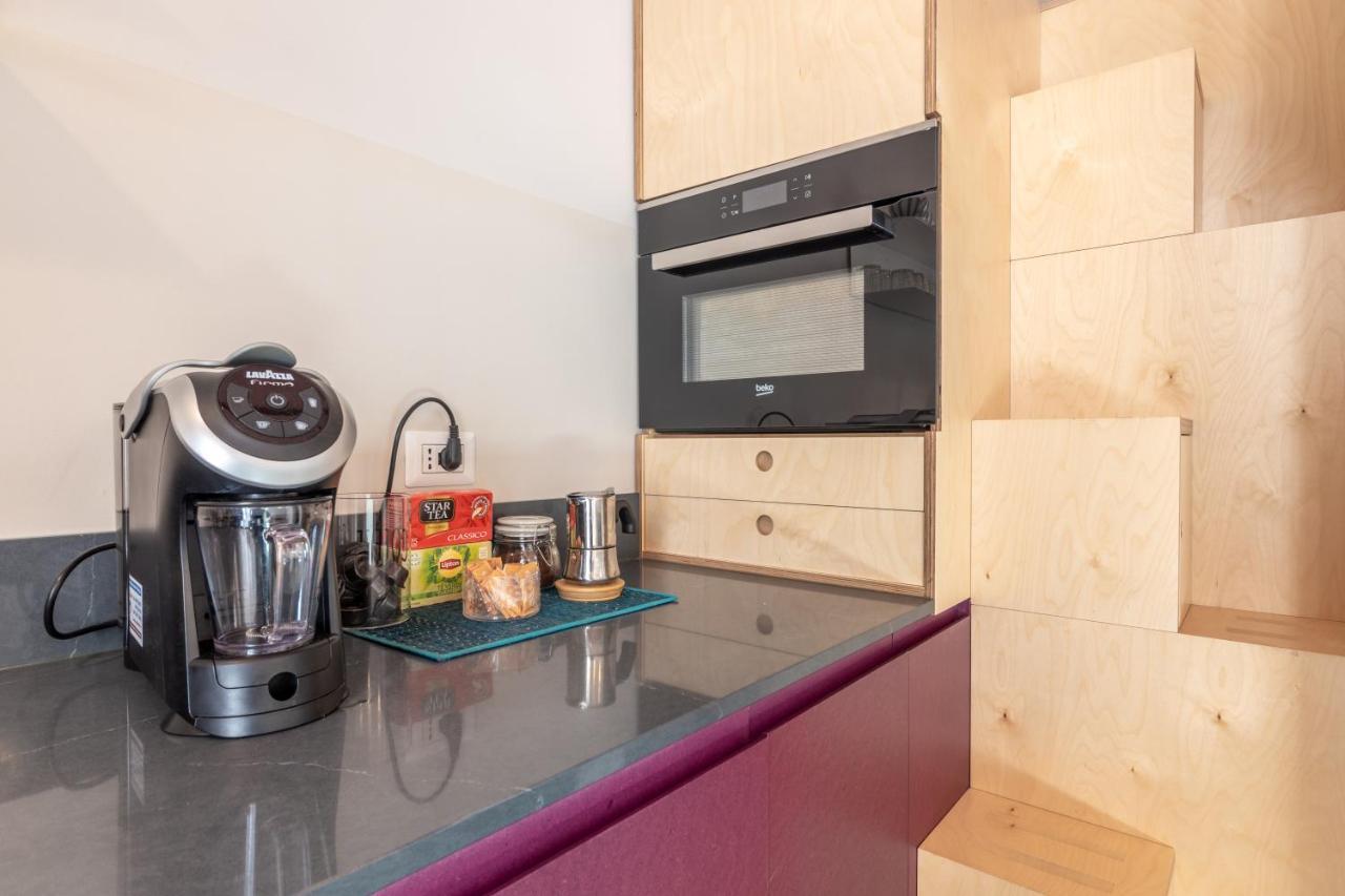 Xenia Apartments - Accogliente Pied-A-Terre Sui Navigli Мілан Екстер'єр фото