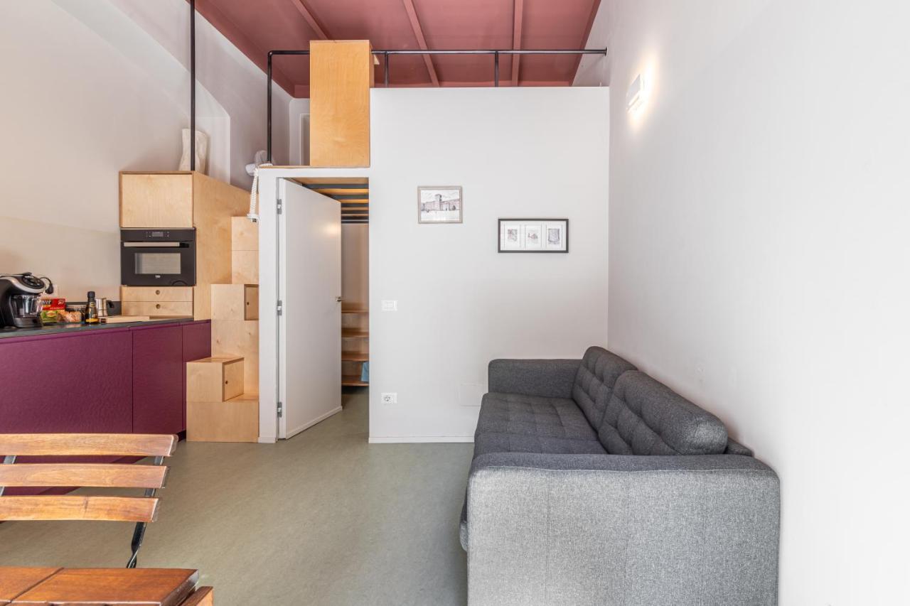 Xenia Apartments - Accogliente Pied-A-Terre Sui Navigli Мілан Екстер'єр фото