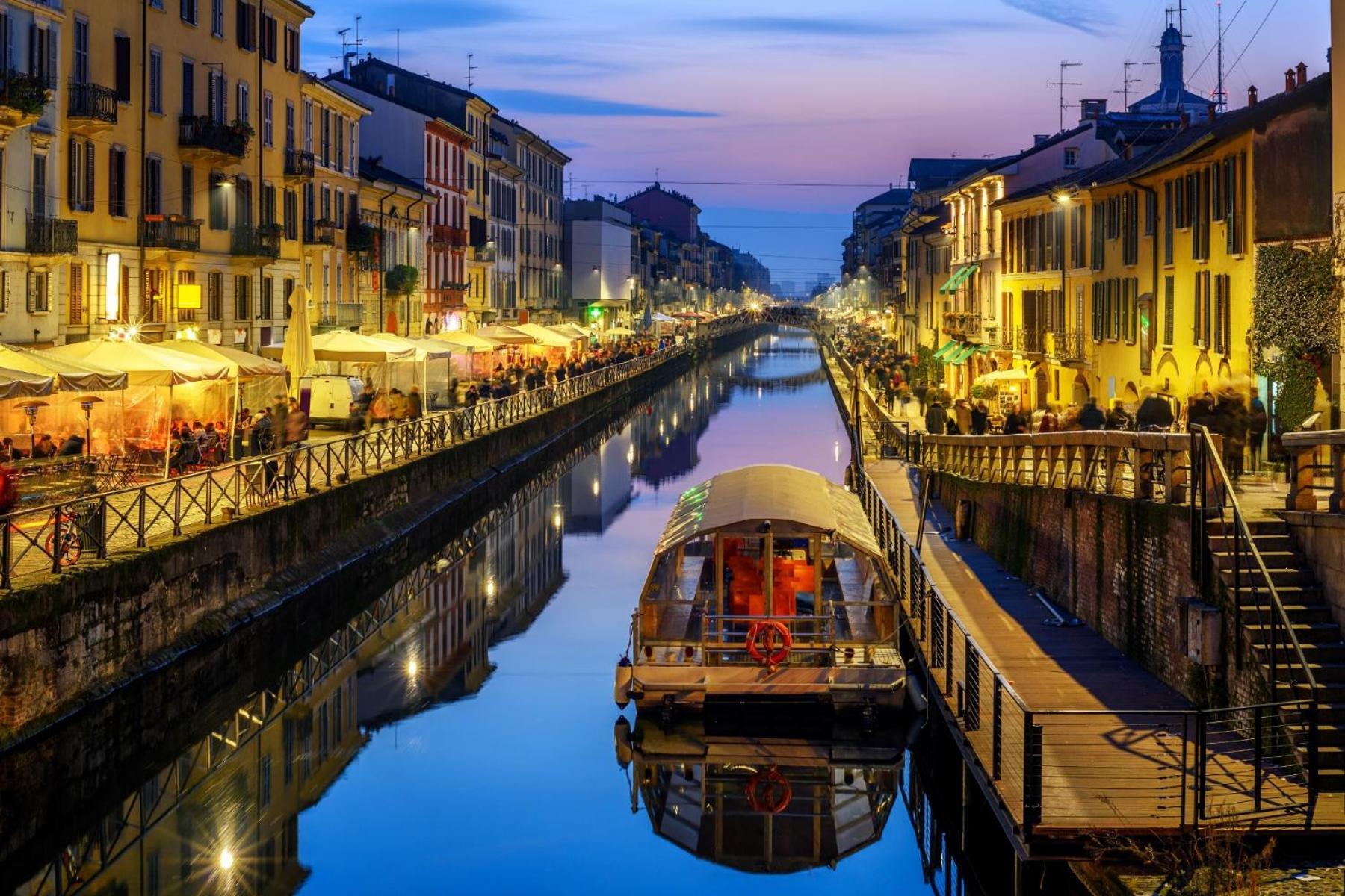 Xenia Apartments - Accogliente Pied-A-Terre Sui Navigli Мілан Екстер'єр фото